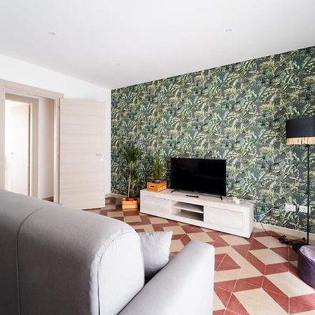 Historic Center Apartment - Catania Stays ภายนอก รูปภาพ