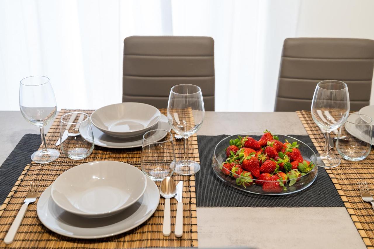 Historic Center Apartment - Catania Stays ภายนอก รูปภาพ